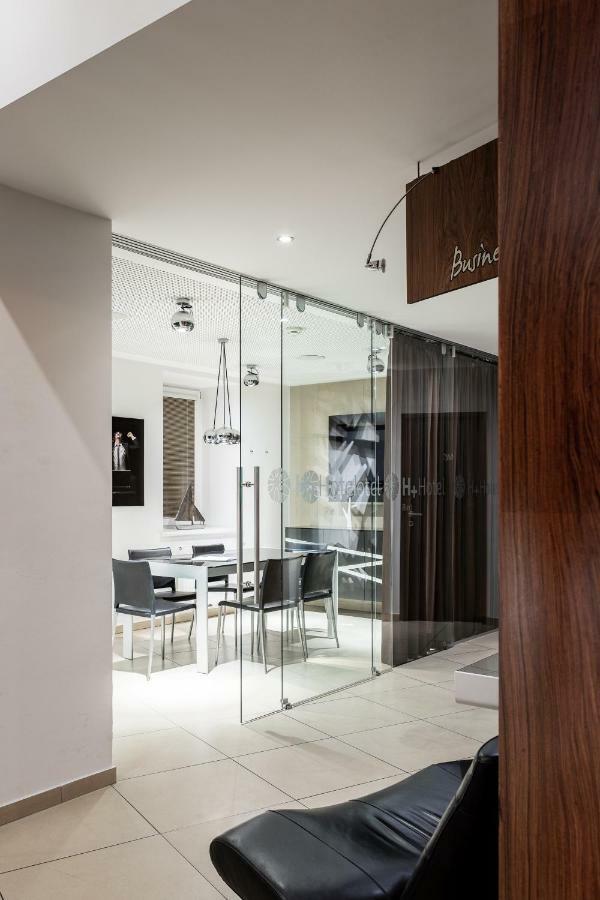 H+ Hotel Ried Ried im Innkreis Ngoại thất bức ảnh